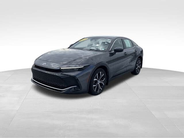 2023 Toyota Crown XLE AWD