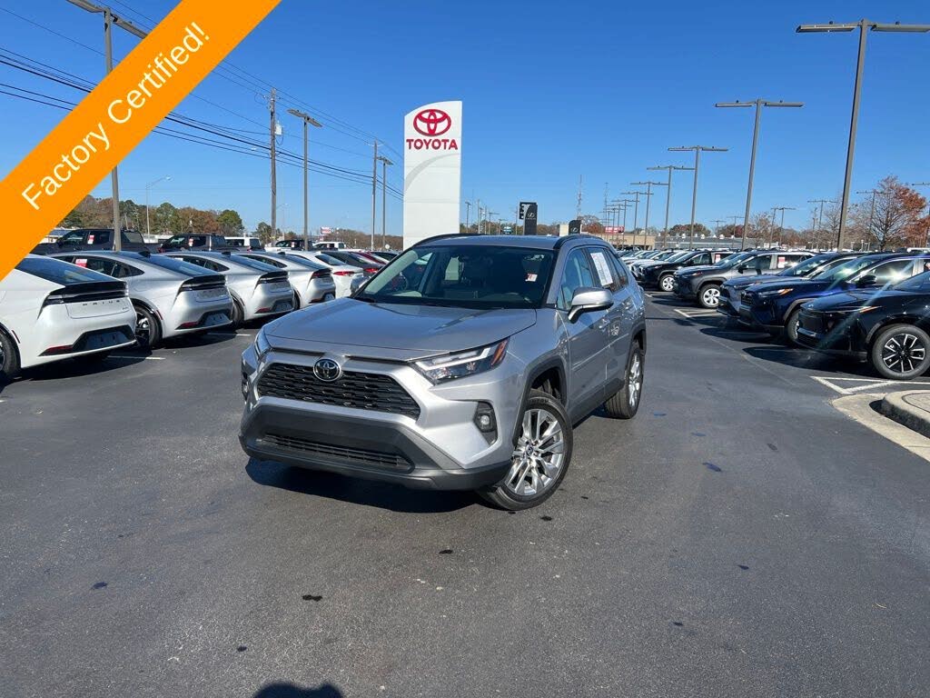 2023 Toyota RAV4 XLE Premium FWD