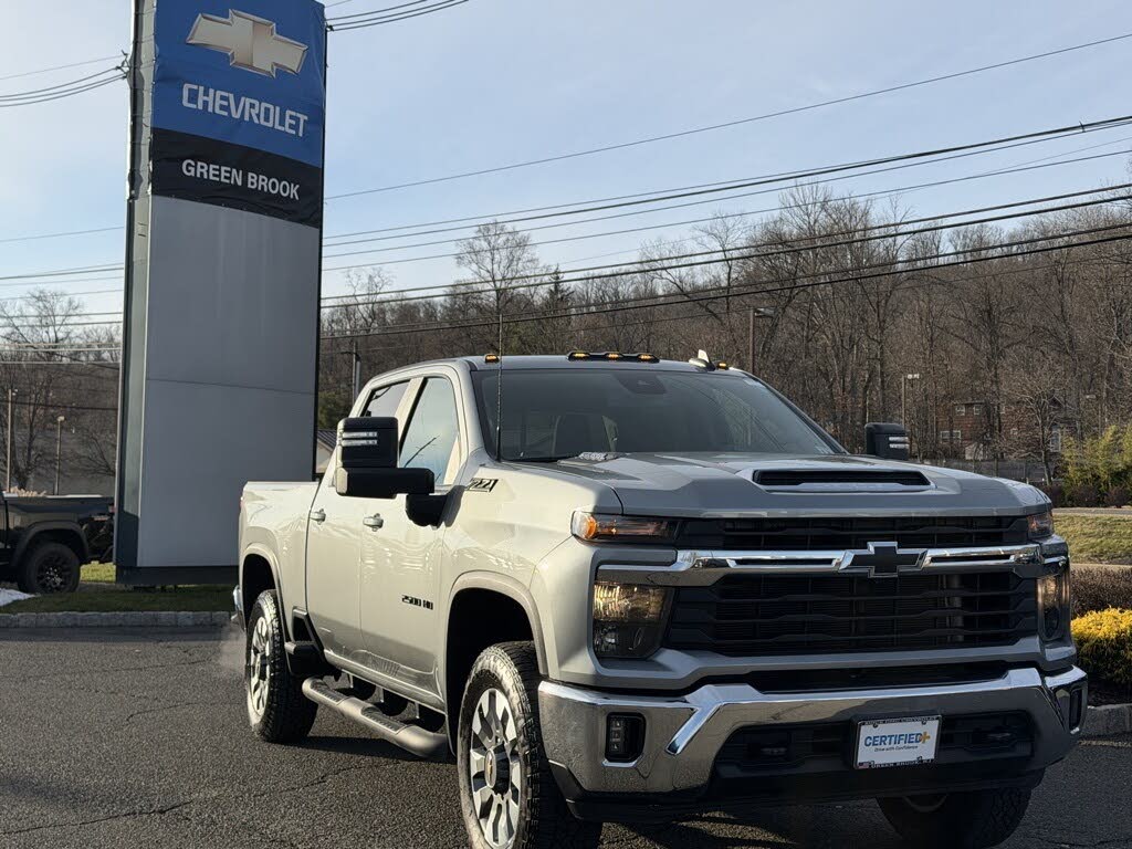 2024 Chevrolet Silverado 2500HD LT Crew Cab 4WD