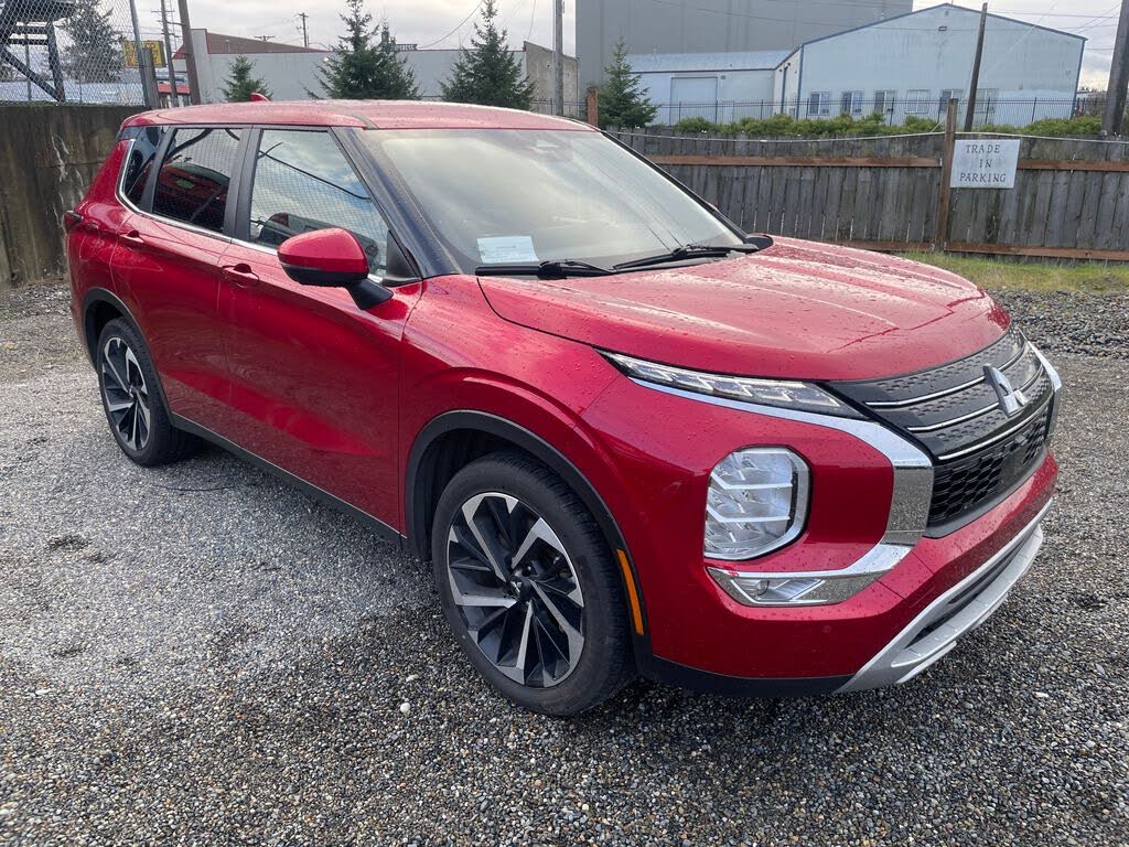 2024 Mitsubishi Outlander SE FWD