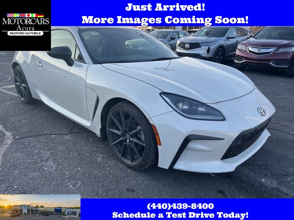 2024 Toyota GR86 Premium RWD