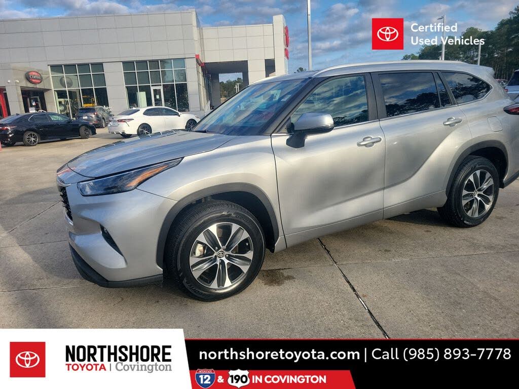 2024 Toyota Highlander XLE FWD