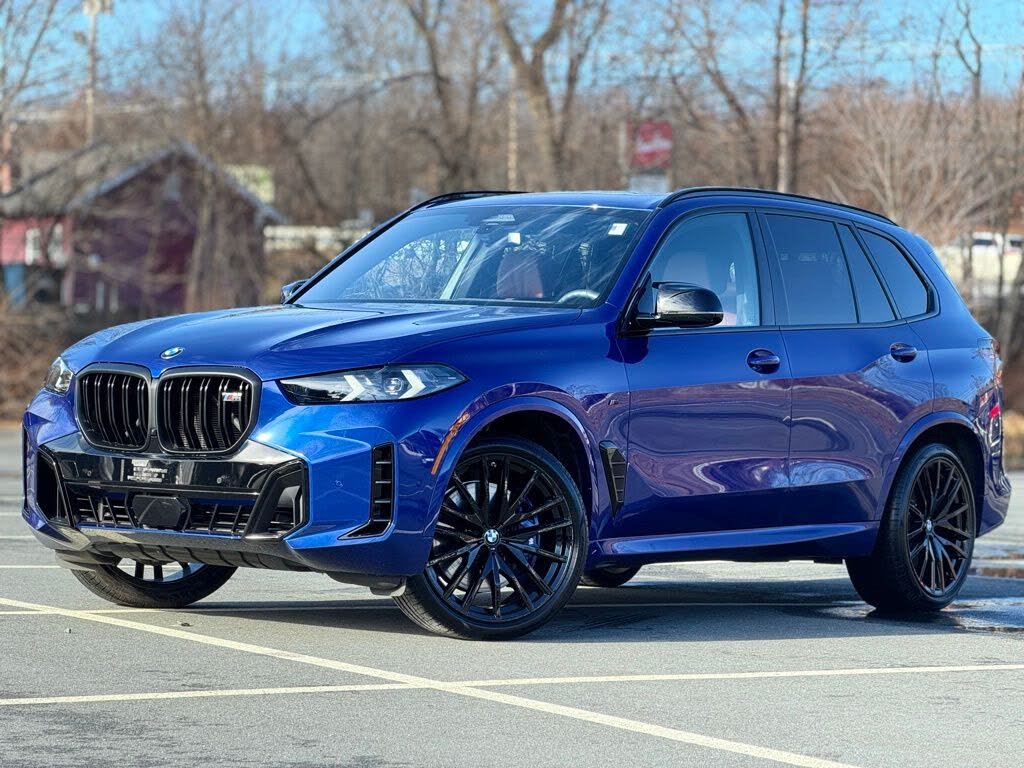 2025 BMW X5 M60i xDrive AWD