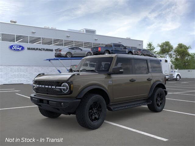 2025 Ford Bronco Outer Banks 4-Door 4WD