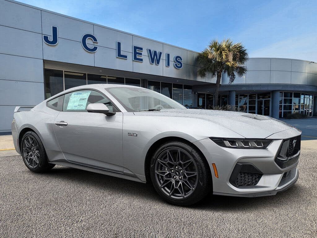 2025 Ford Mustang GT Fastback RWD
