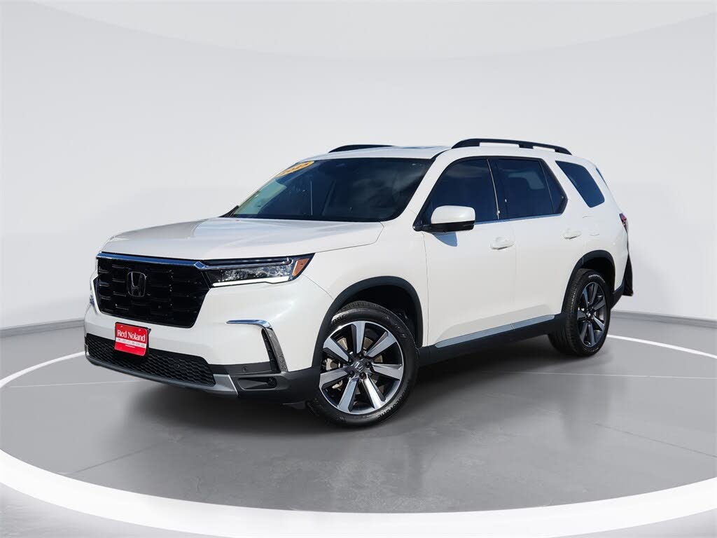 2025 Honda Pilot Touring AWD