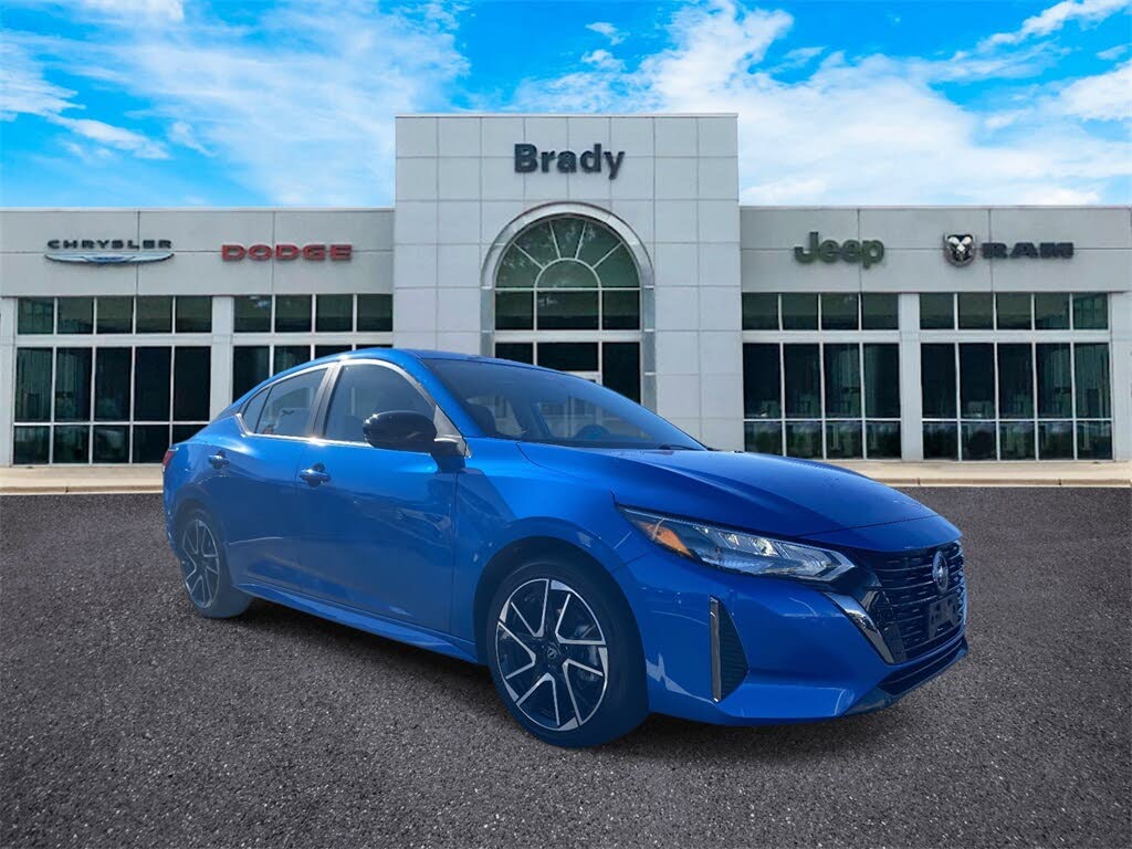 2025 Nissan Sentra SR FWD