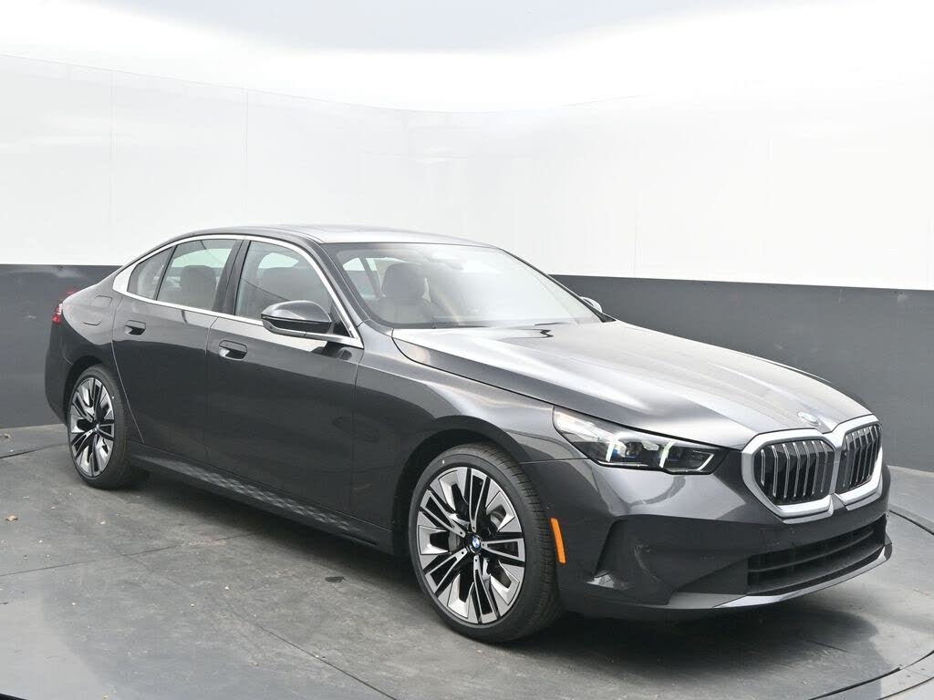 2026 BMW 5 Series 530i RWD