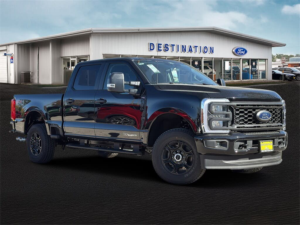 2026 Ford F-250 Super Duty XL Crew Cab 4WD