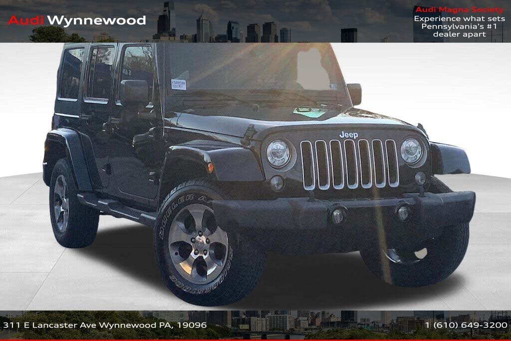 2017 Jeep Wrangler Unlimited Sahara 4WD