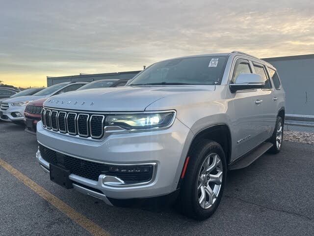2022 Jeep Wagoneer Series II 4WD