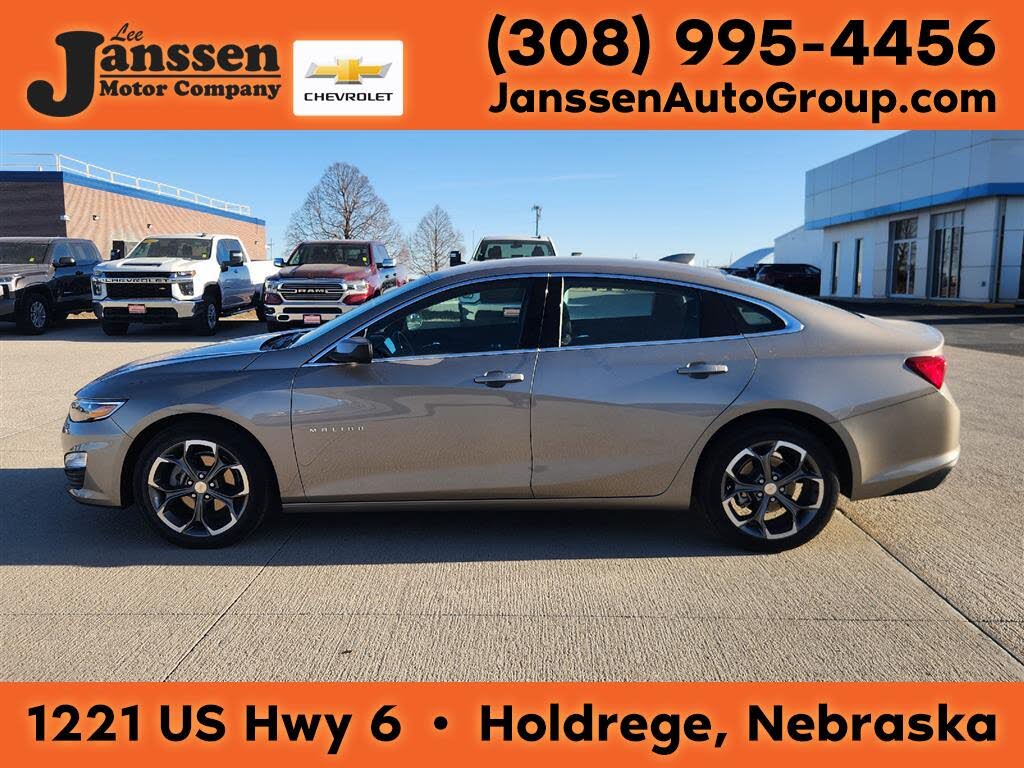 2024 Chevrolet Malibu LT with 1LT FWD