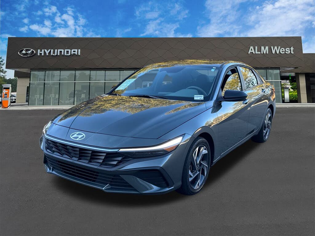 2025 Hyundai Elantra SEL Sport FWD