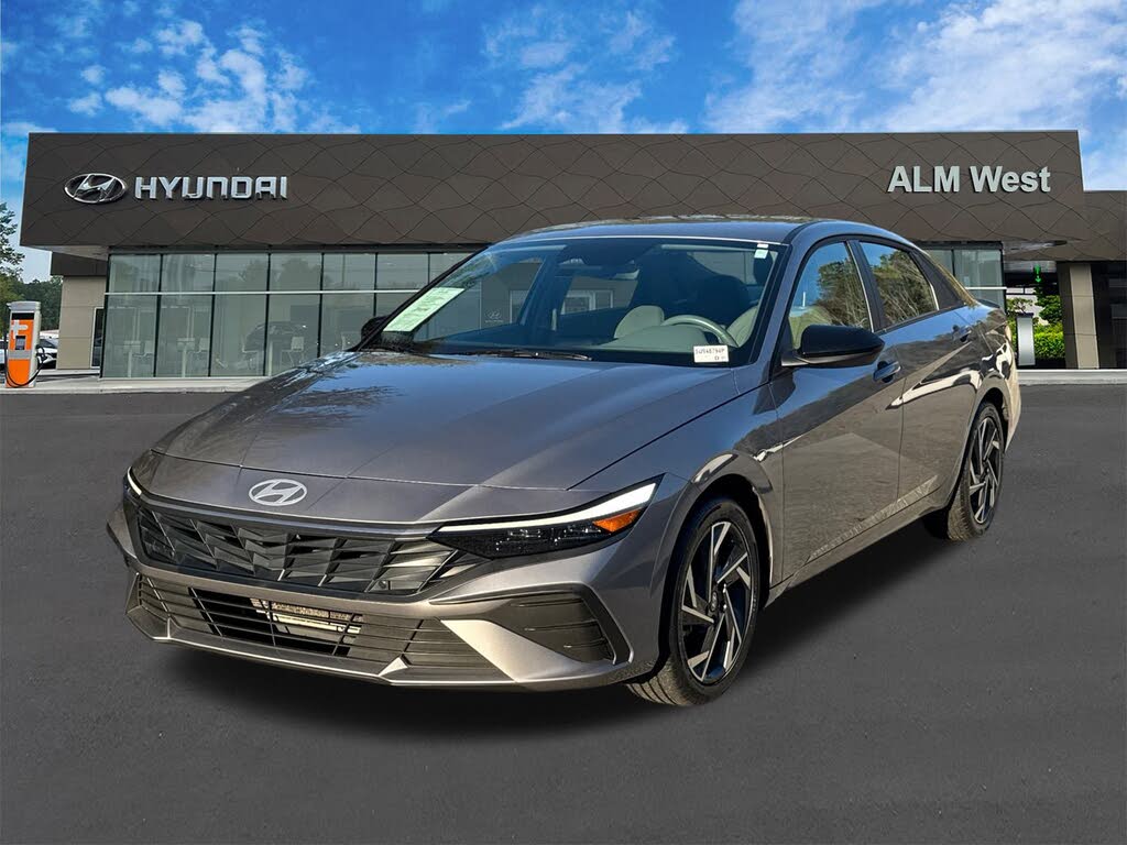 2025 Hyundai Elantra SEL Sport FWD