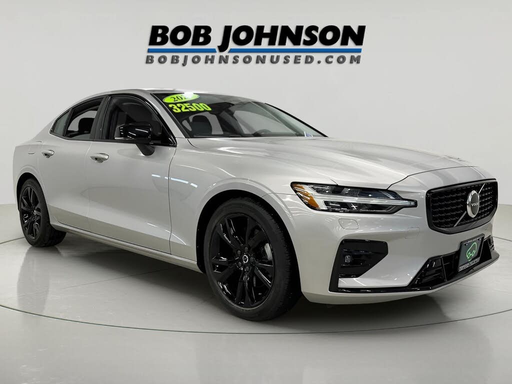 2025 Volvo S60 B5 Core AWD