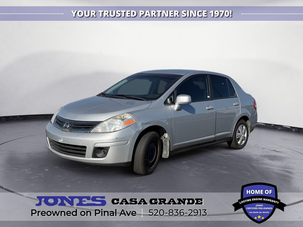 2011 Nissan Versa 1.8 S