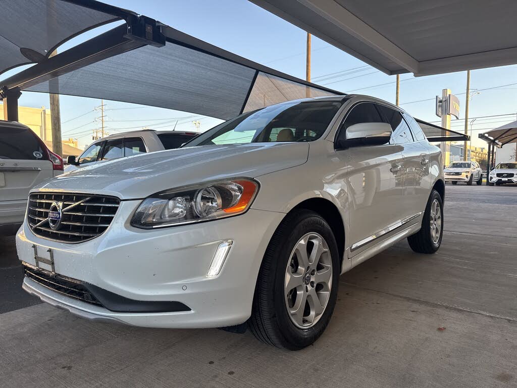 2016 Volvo XC60 T5 Drive-E Premier FWD