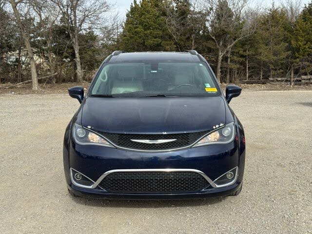 2017 Chrysler Pacifica Touring L Plus FWD
