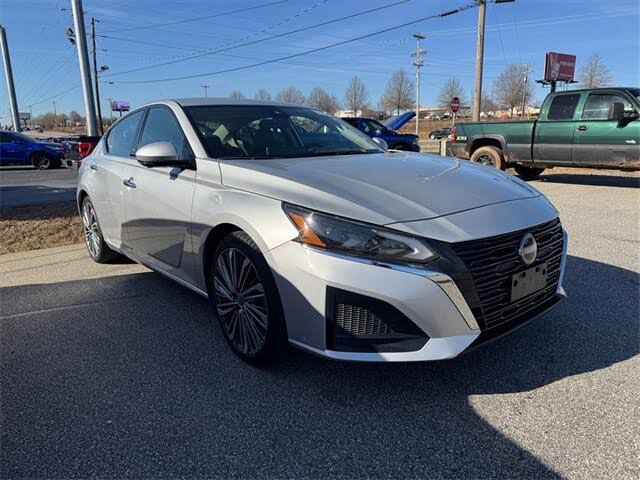 2023 Nissan Altima 2.5 SL FWD