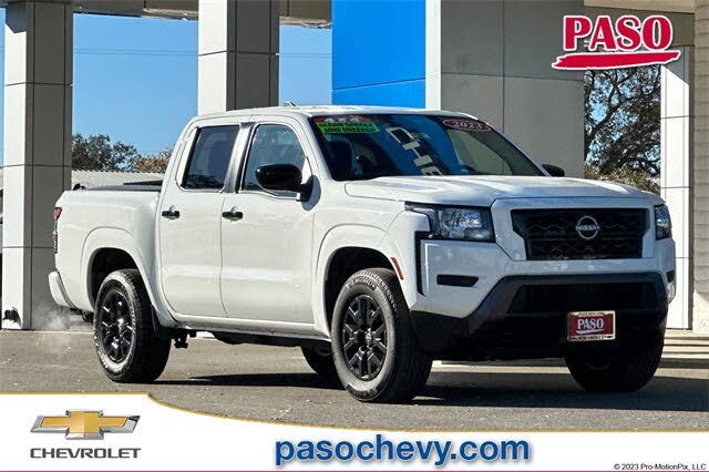 2023 Nissan Frontier SV Crew Cab 4WD