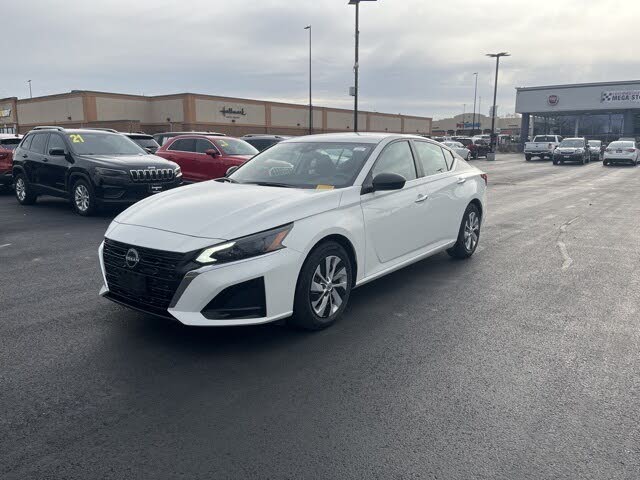 2024 Nissan Altima 2.5 S FWD