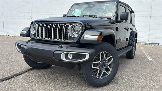 2025 Jeep Wrangler Sahara 4-Door 4WD