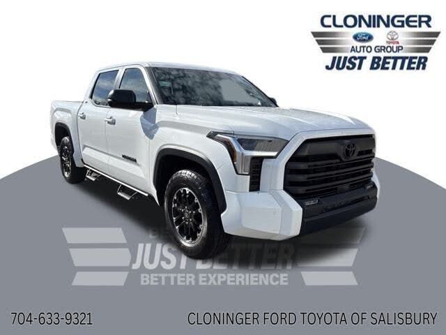 2025 Toyota Tundra SR5 CrewMax Cab RWD