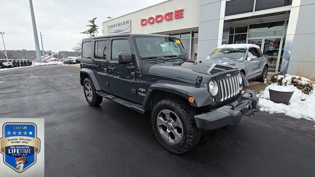 2017 Jeep Wrangler Unlimited Sahara 4WD