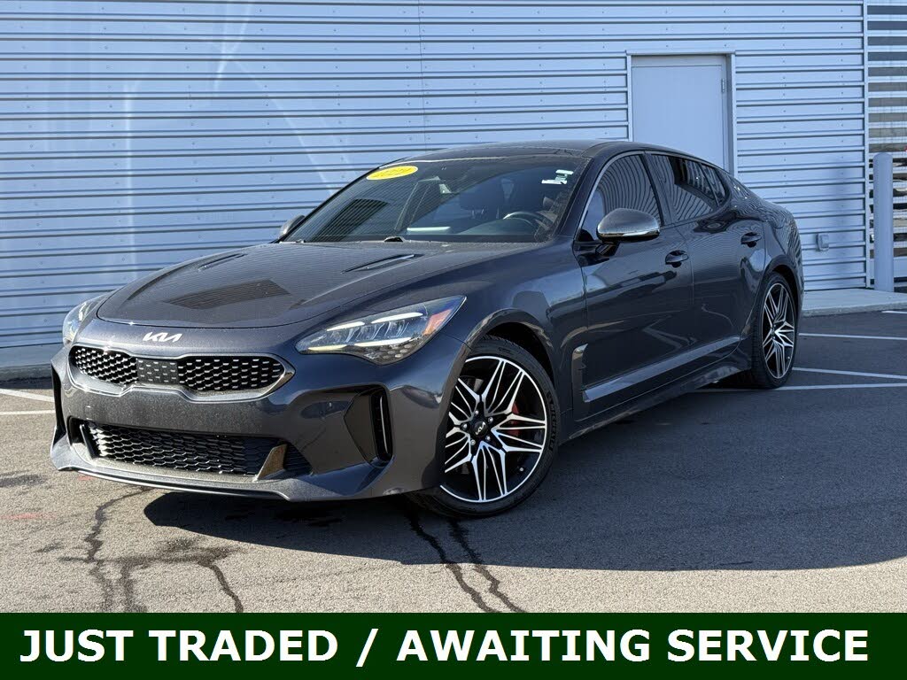 2022 Kia Stinger GT1 RWD