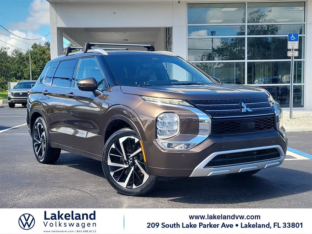 2022 Mitsubishi Outlander SEL FWD