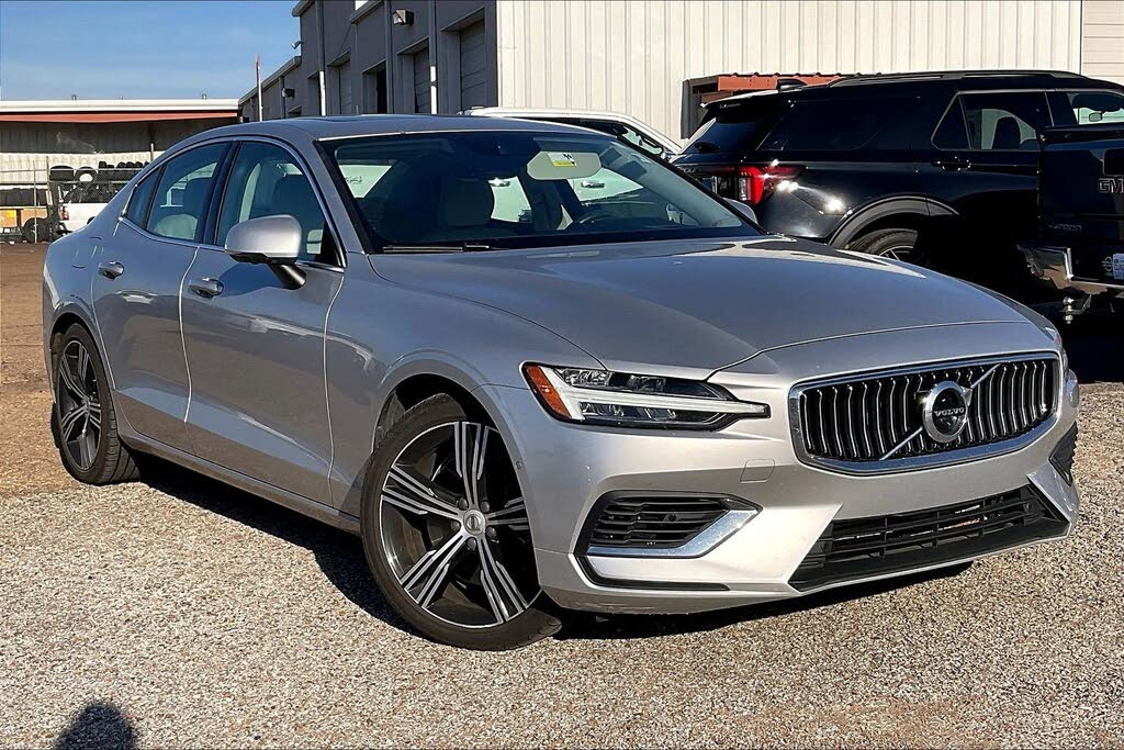 2022 Volvo S60 Recharge Inscription Extended Range eAWD