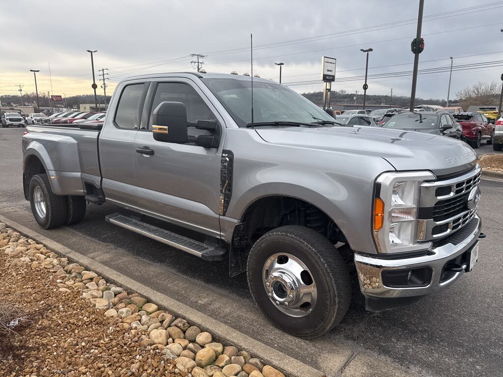 2023 Ford F-350 Super Duty XLT LB DRW 4WD