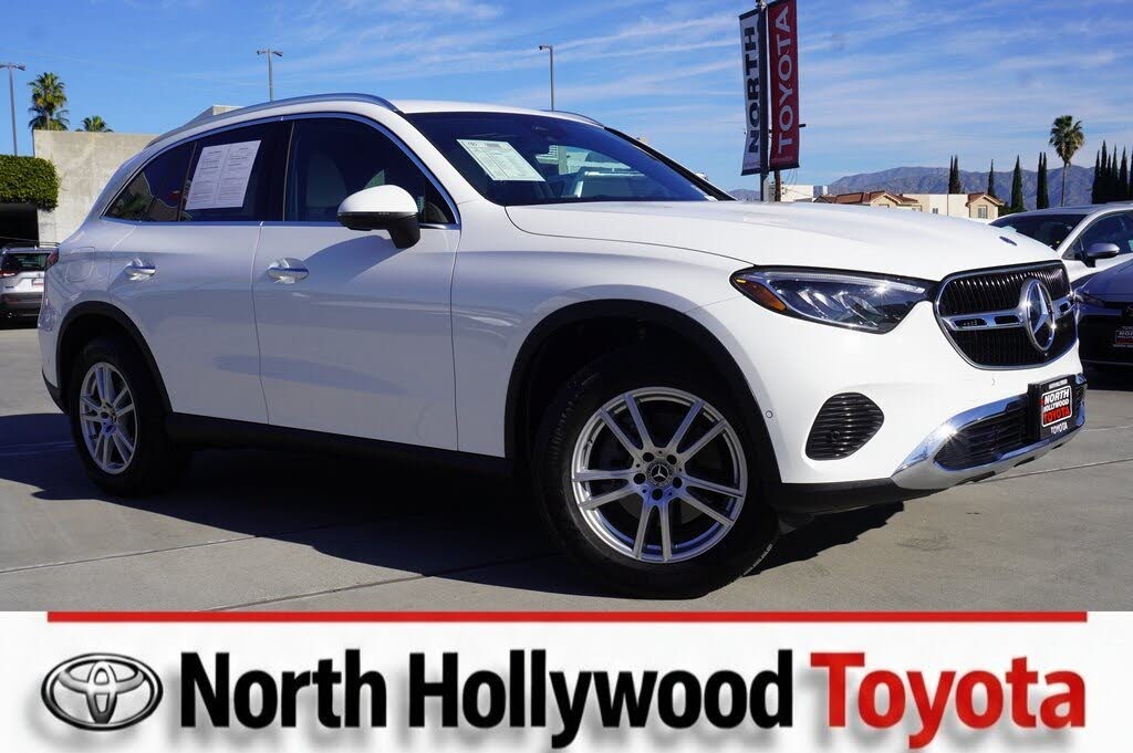 2024 Mercedes-Benz GLC 300 RWD