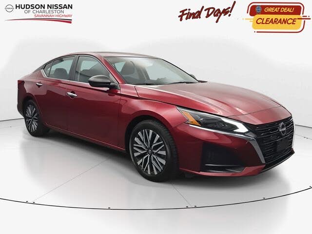 2024 Nissan Altima 2.5 SV FWD