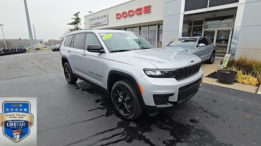 2025 Jeep Grand Cherokee L Altitude X 4WD
