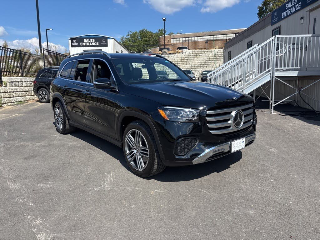 2025 Mercedes-Benz GLS 450 4MATIC