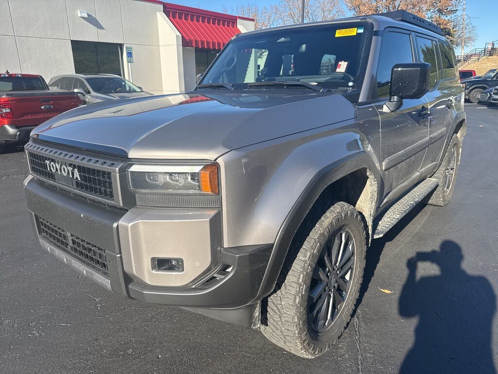 2025 Toyota Land Cruiser 4WD