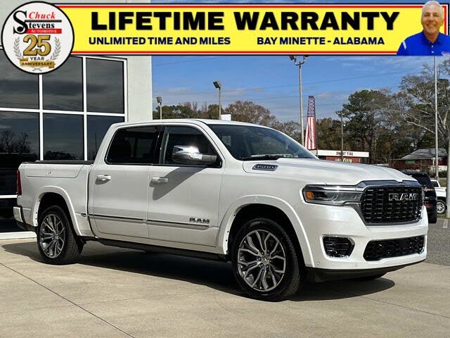 2026 RAM 1500 Tungsten Crew Cab 4WD