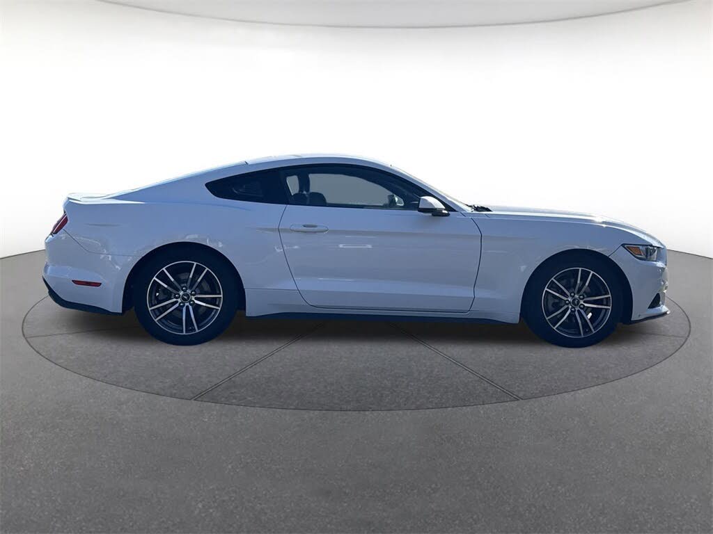 2017 Ford Mustang EcoBoost Premium Coupe RWD