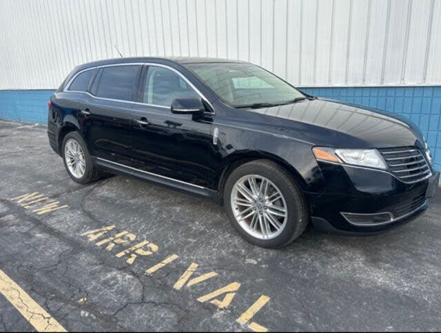 2018 Lincoln MKT Reserve AWD