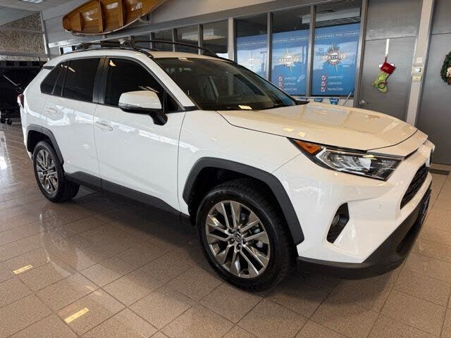 2020 Toyota RAV4 XLE Premium FWD