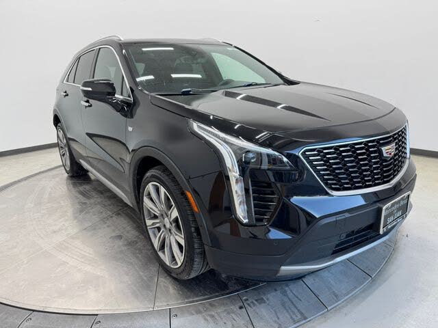 2022 Cadillac XT4 Premium Luxury FWD