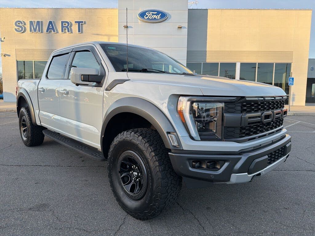 2023 Ford F-150 Raptor SuperCrew 4WD