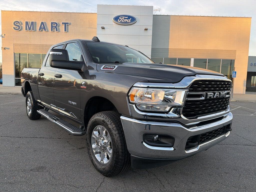 2024 RAM 2500 Big Horn Crew Cab 4WD