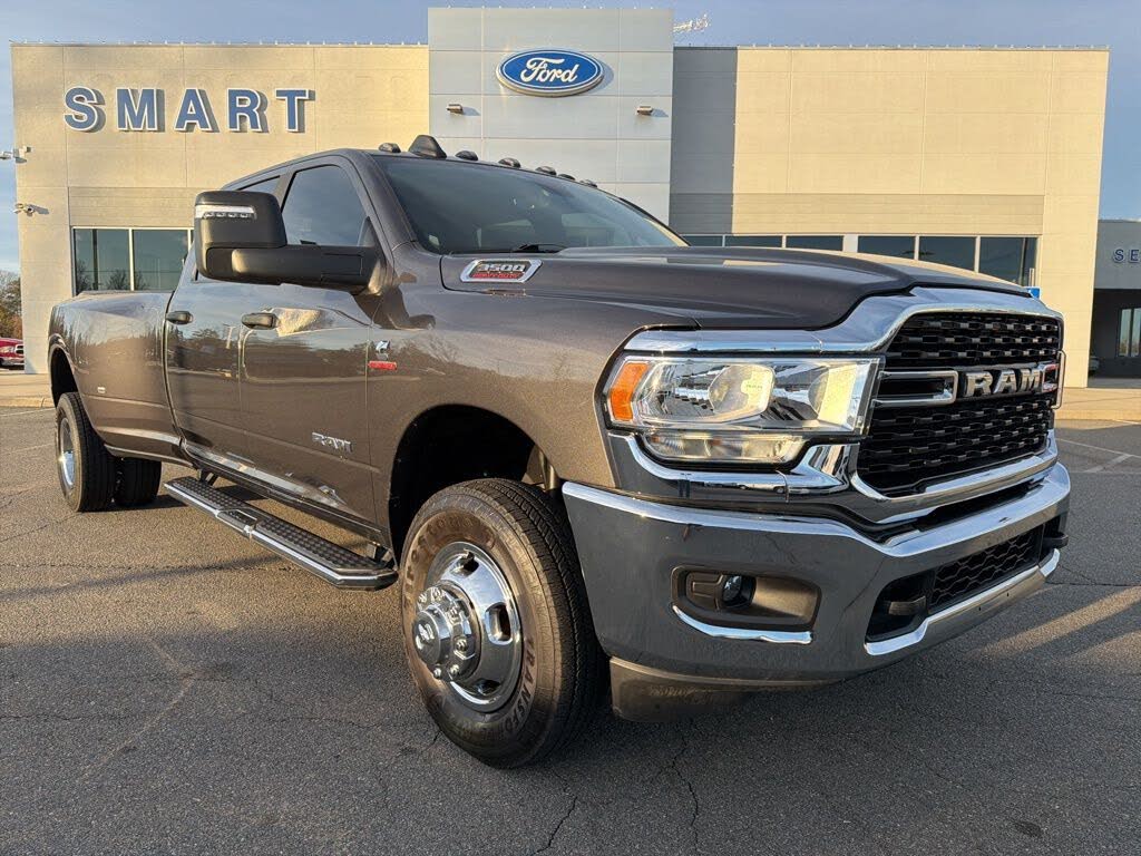 2024 RAM 3500 Big Horn Crew Cab LB DRW 4WD