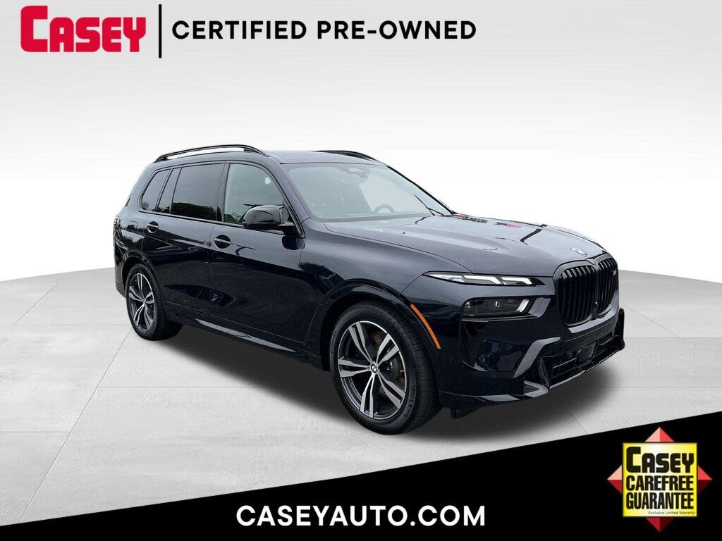 2025 BMW X7 M60i AWD