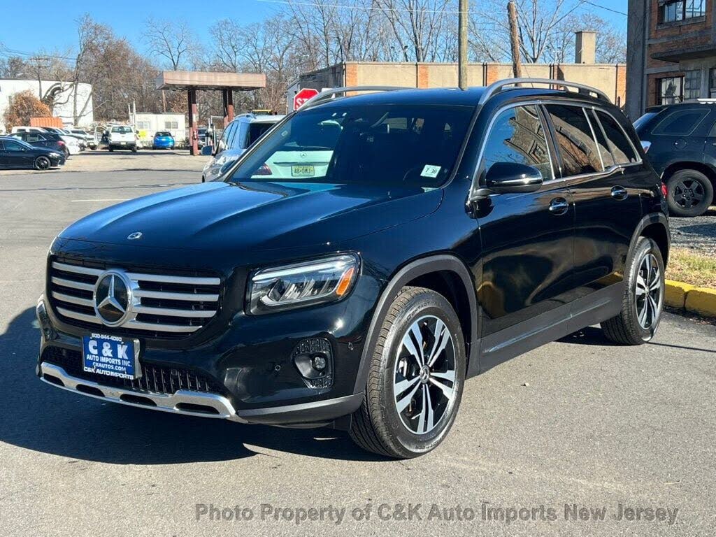 2025 Mercedes-Benz GLB 250 4MATIC