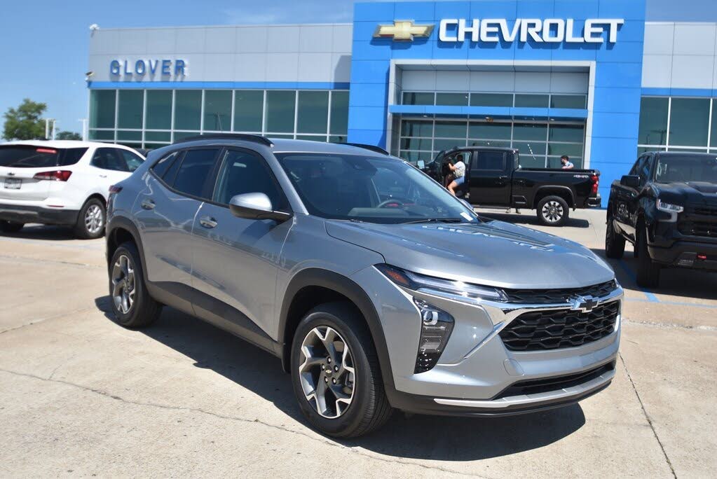 2026 Chevrolet Trax LT FWD