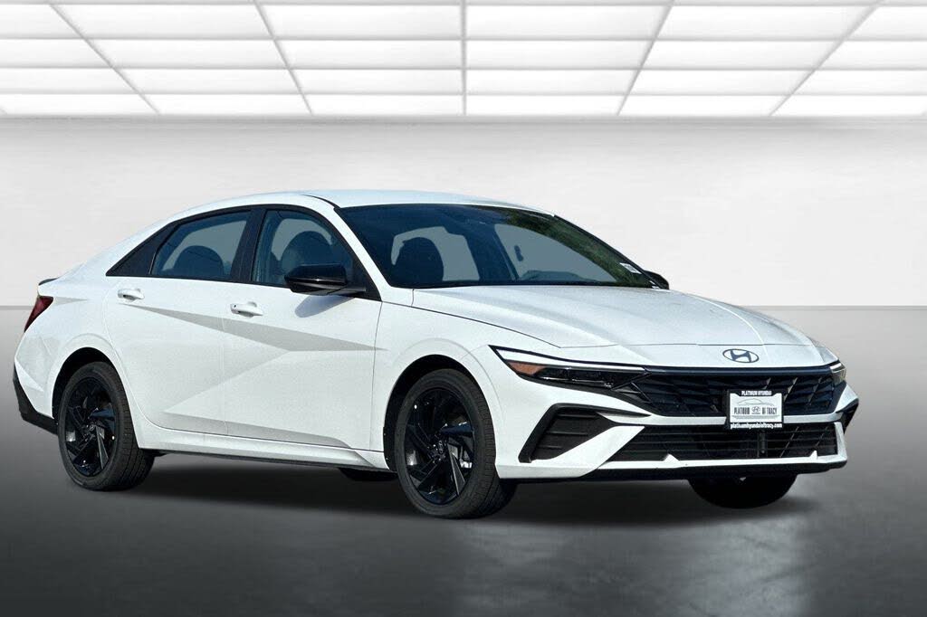 2026 Hyundai Elantra Hybrid SEL Sport FWD