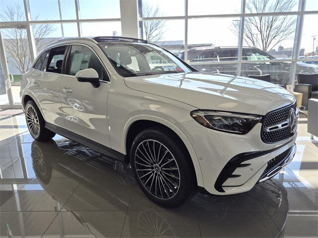 2026 Mercedes-Benz GLC 300 RWD